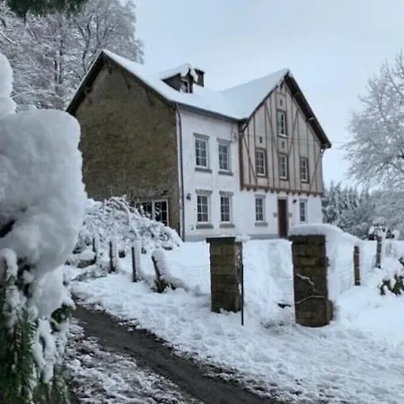 La Futaie De Chabrehez- Maison Typique Ardennaise *
